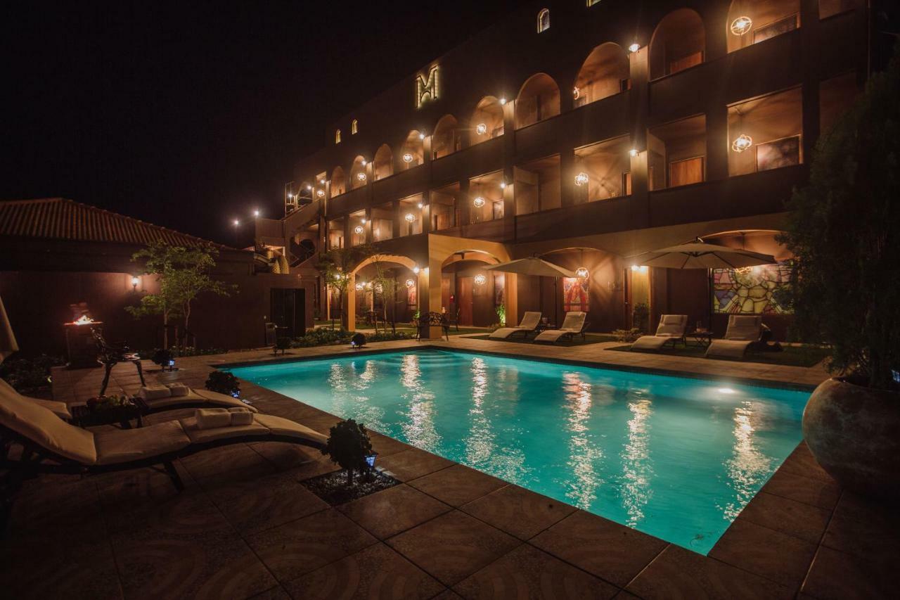 Monastery Suites Oranjestad Dış mekan fotoğraf