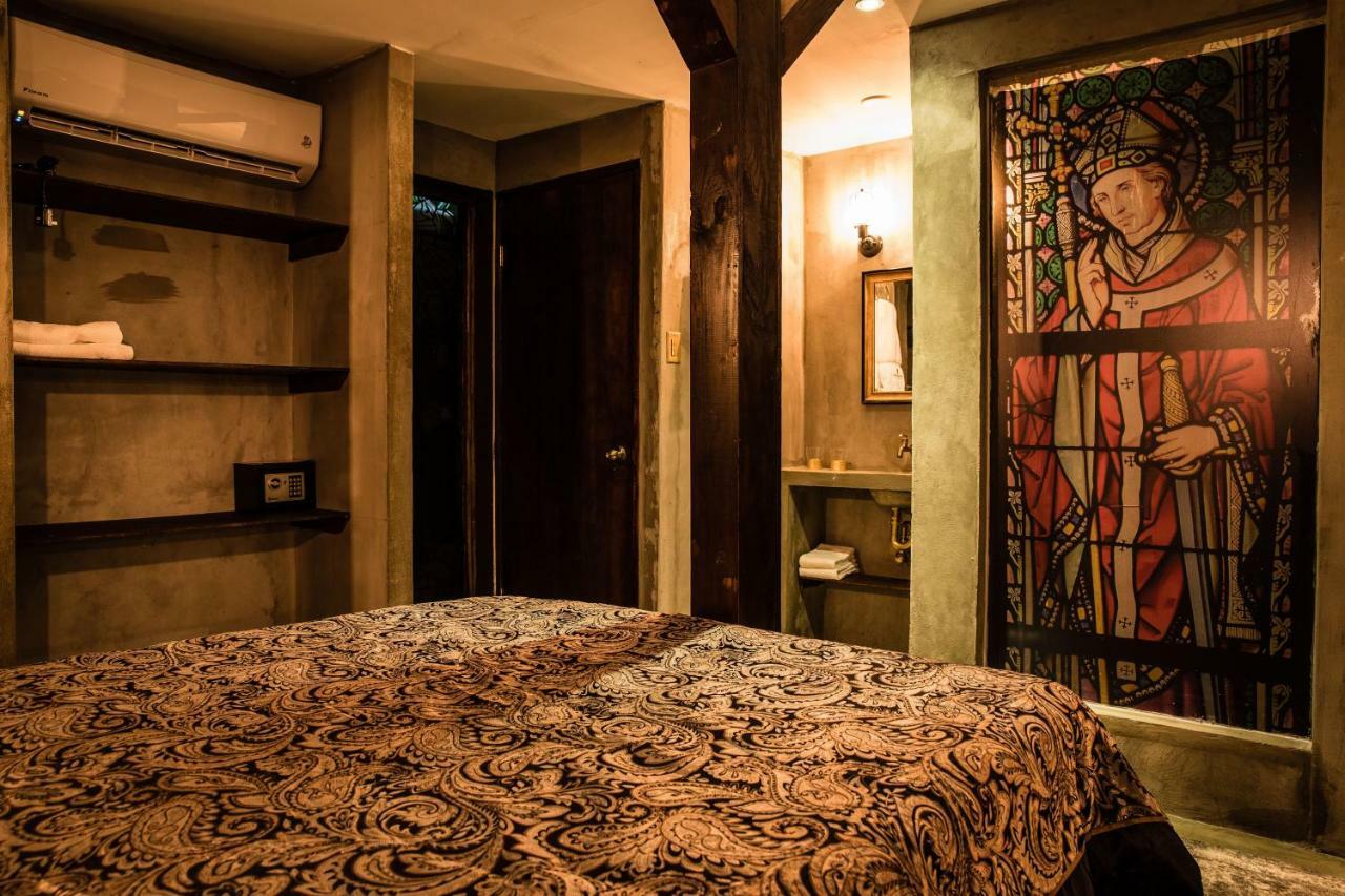Monastery Suites Oranjestad Dış mekan fotoğraf