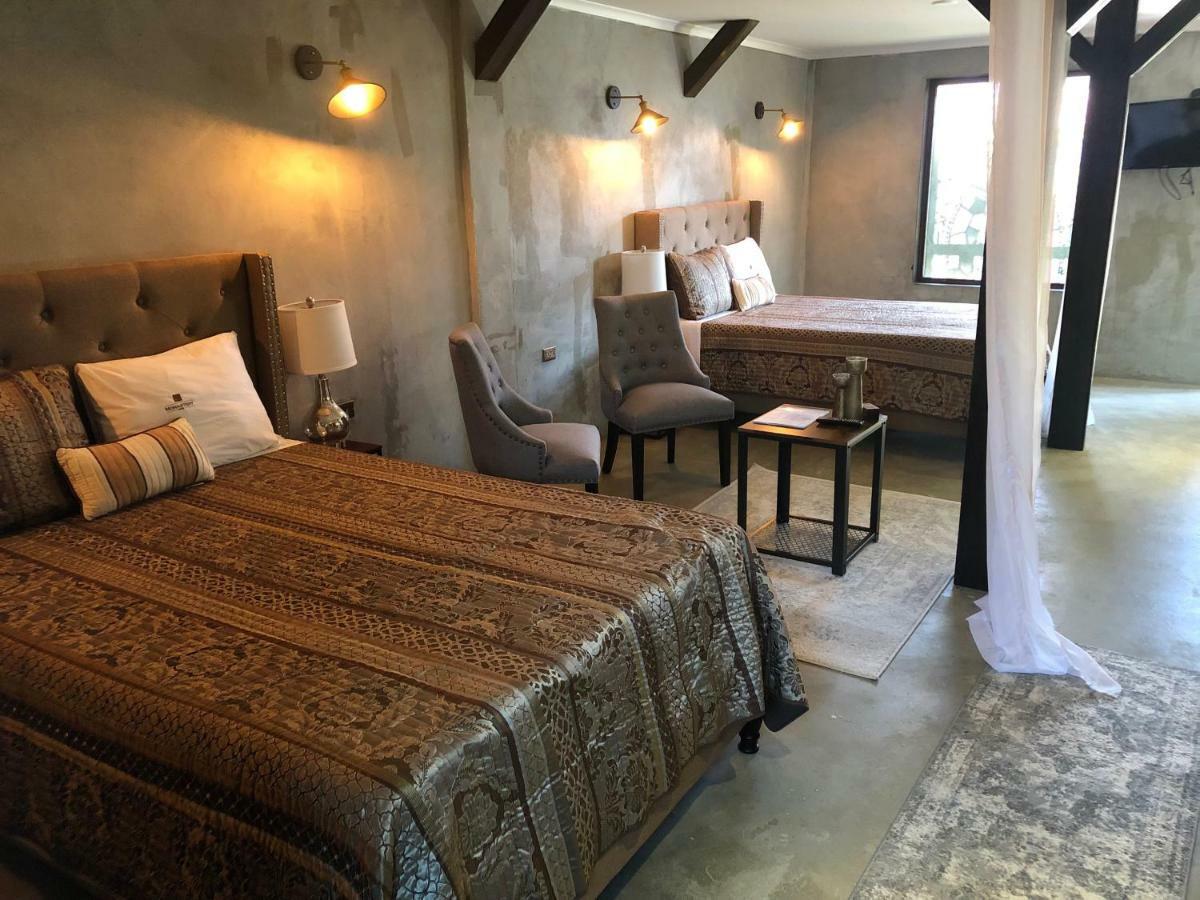 Monastery Suites Oranjestad Dış mekan fotoğraf