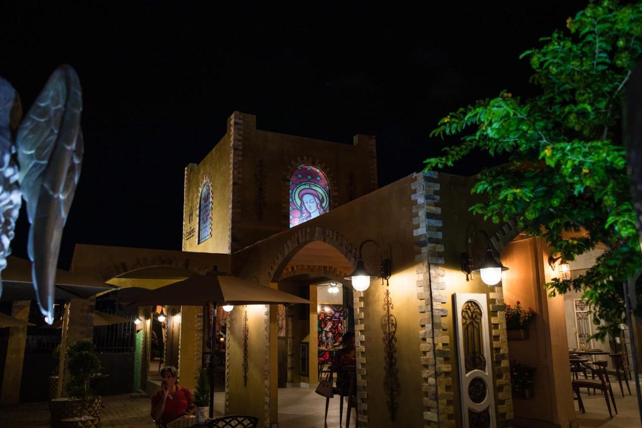 Monastery Suites Oranjestad Dış mekan fotoğraf