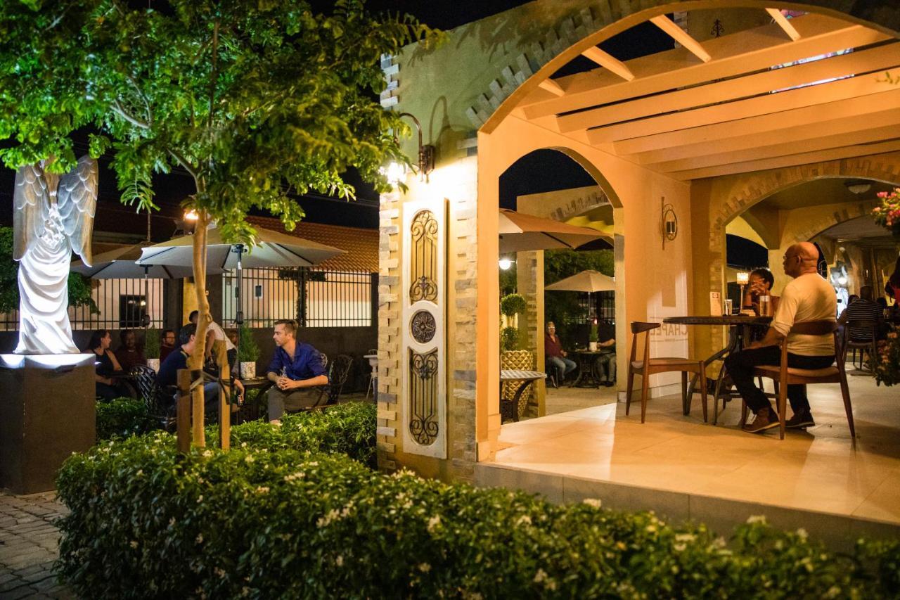 Monastery Suites Oranjestad Dış mekan fotoğraf